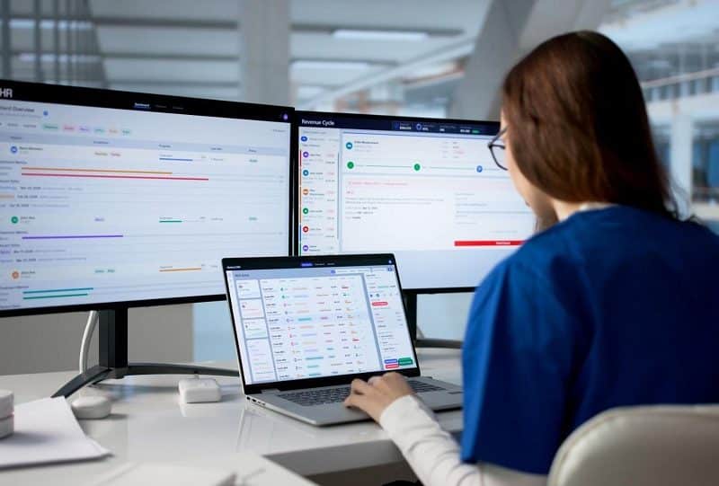 Modern healthcare IT services supporting secure digital medical records, patient information, and efficient healthcare operations.